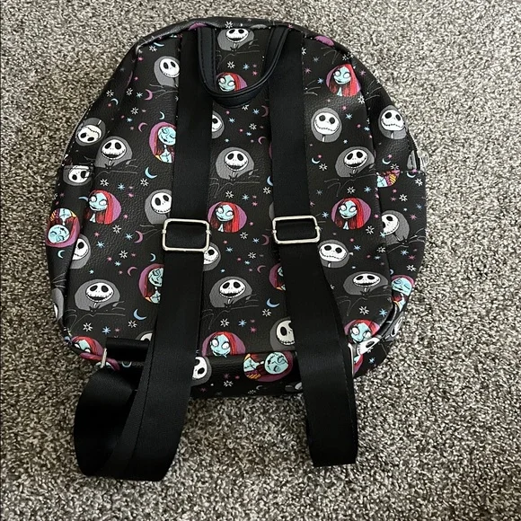 BRAND NEW Disney’s Nightmare Before Christmas  Jack & Sally Mini Backpack - Picture 2 of 7